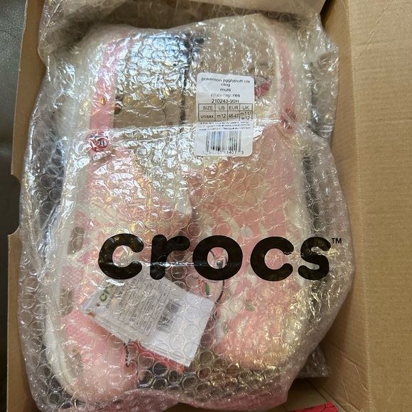 NIB Pokemon Crocs Jigglypuff Pink Classic Clogs Size Men 12 - Picture 9 of 11